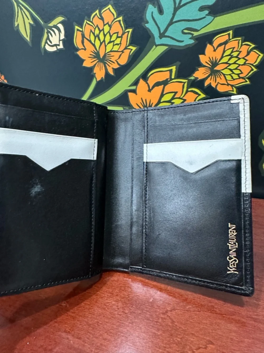 Yves Saint Laurent YSL Leather Wallet Black White Logo Trifold - Picture 9 of 12